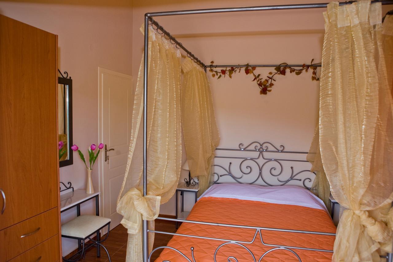 Villa Clio Arménoi Habitación foto